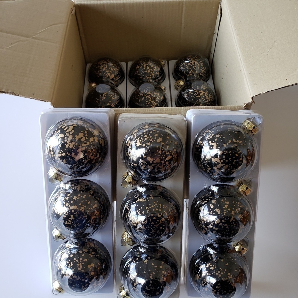 Unused Glass Black and Gold Ornaments (18 bulbs)
